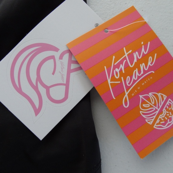 NWT Kortni Jeane 2XL Squared Up Top Black Solid - Picture 5 of 8